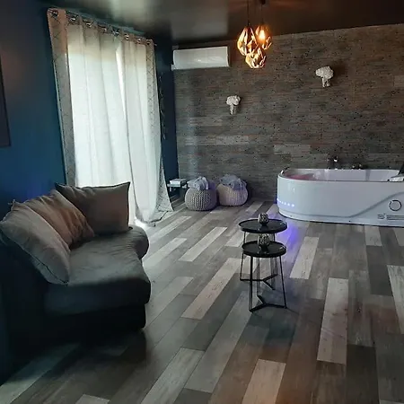 Luxe ,Jacuzzi ,Detente ,Calme Parking Béziers Extérieur photo